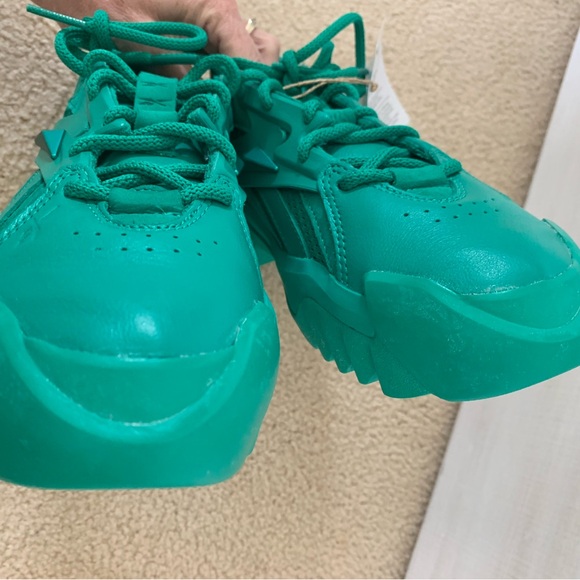 Reebok Club C Cardi B V2 Emerald Green sneakers 7.5 NWT GY7213 - Picture 7 of 9